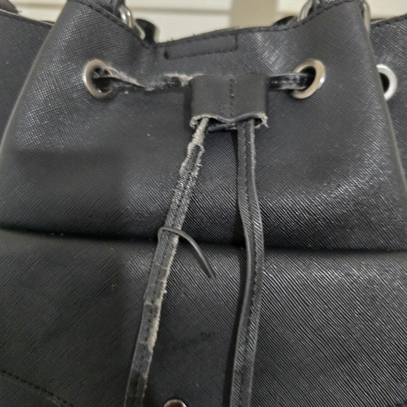 ⭐️40% Off⭐️ Dune London Damzele Day Black Bucket Tote Bag - Picture 2 of 16